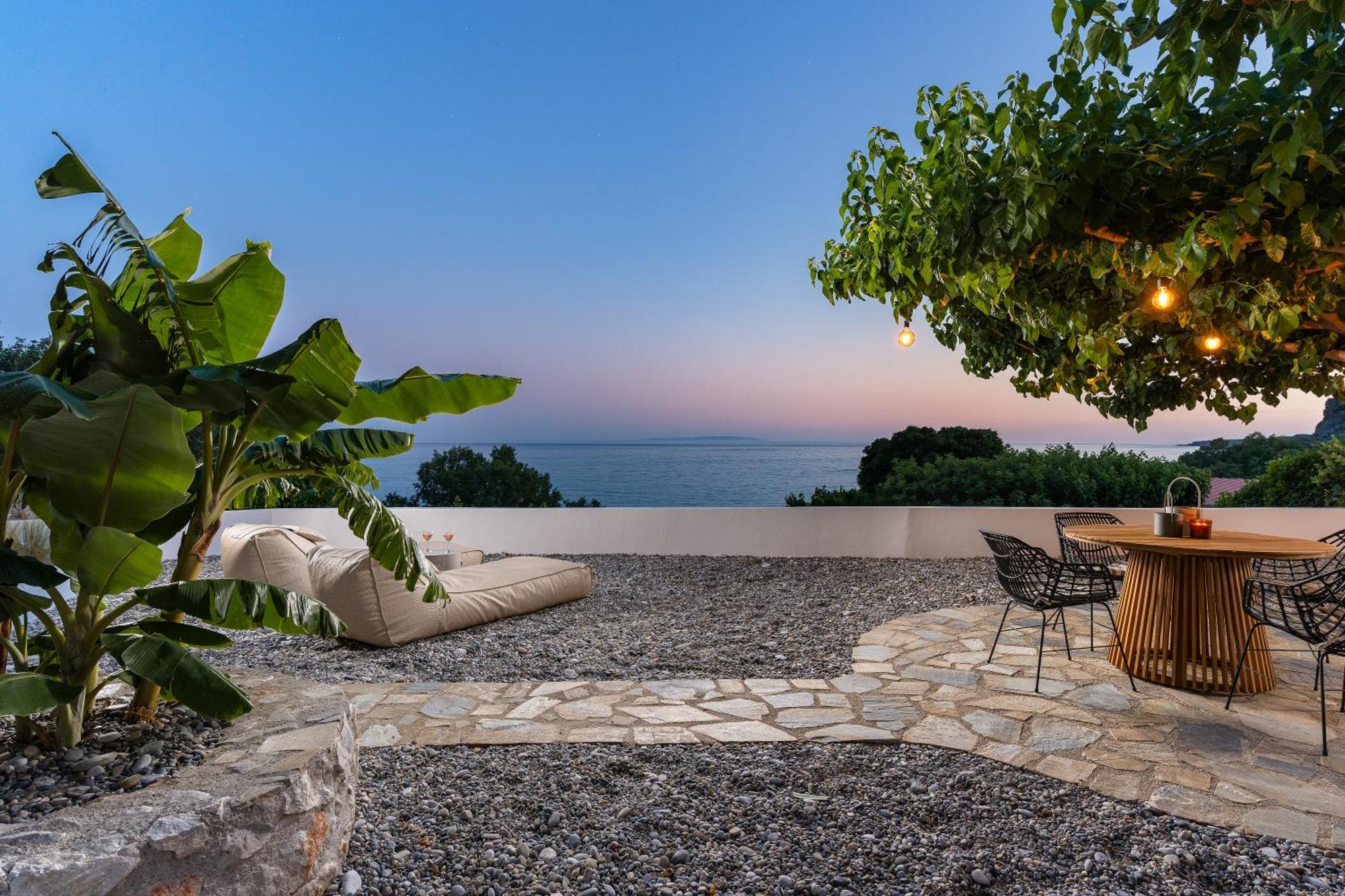 V&c Paradise Appartement Rodakino